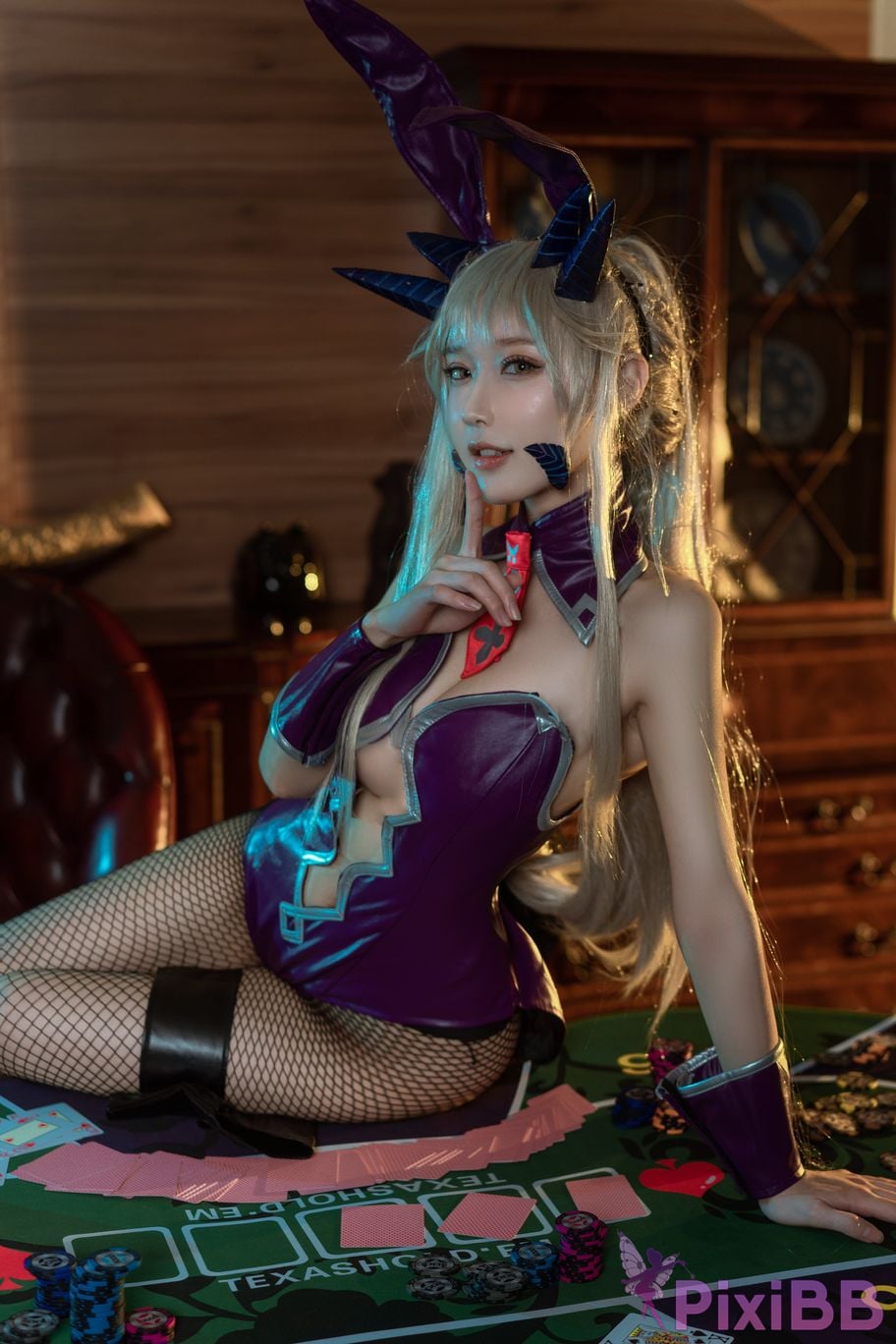 Coser A bao ye shi tu niang PixiBB.COM 024
