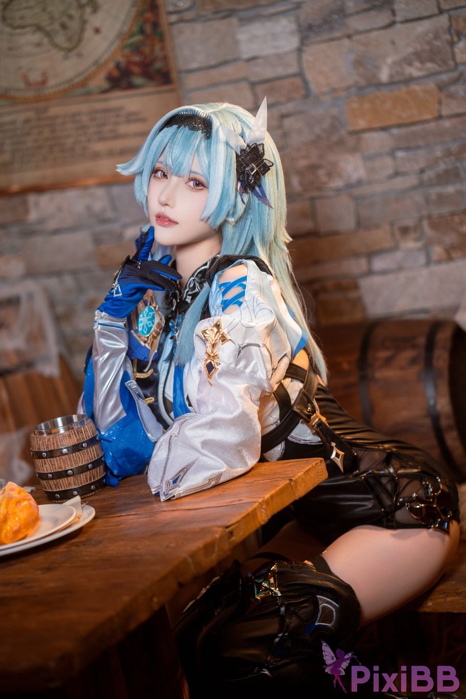 Cosplayer Flowers honoka Genshin Yula PixiBB.COM 003