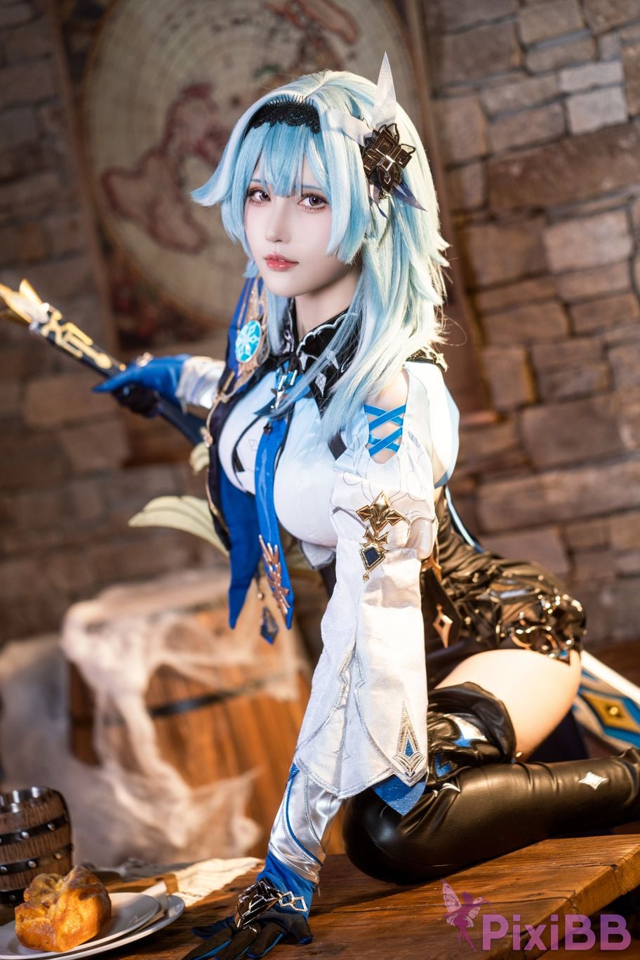 Cosplayer Flowers honoka Genshin Yula PixiBB.COM 005