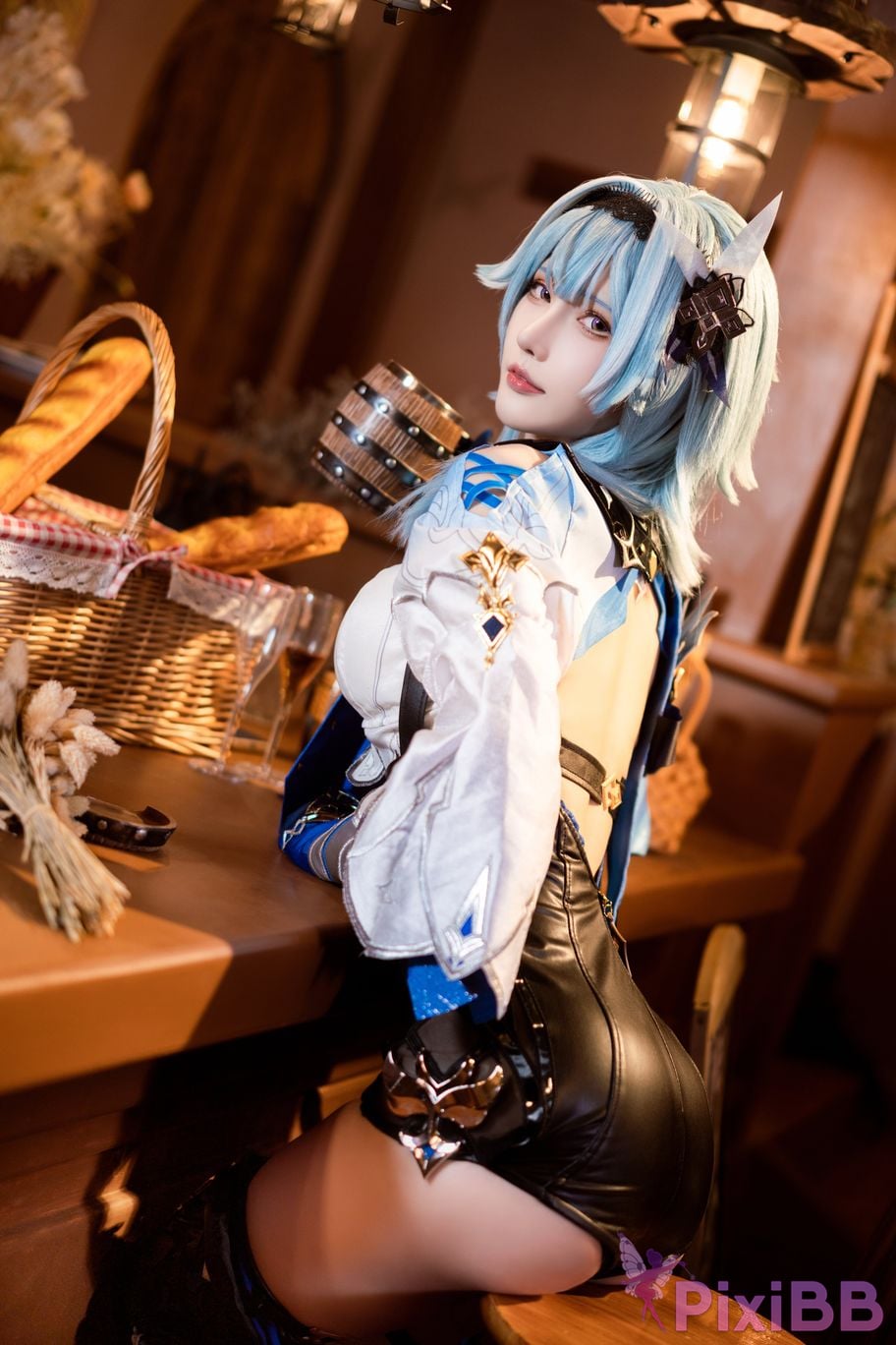 Cosplayer Flowers honoka Genshin Yula PixiBB.COM 012