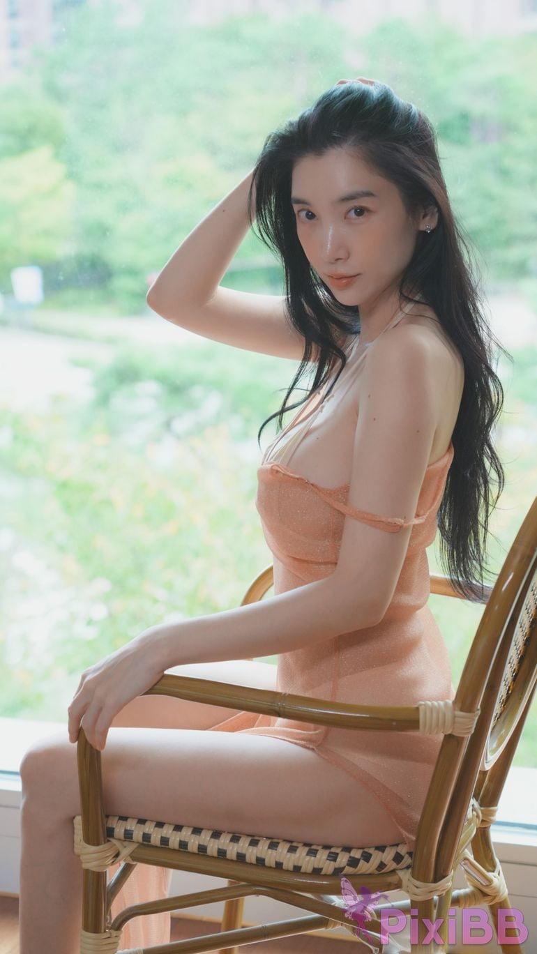 Patreon Leezy easy 2025.01 PixiBB.COM 018