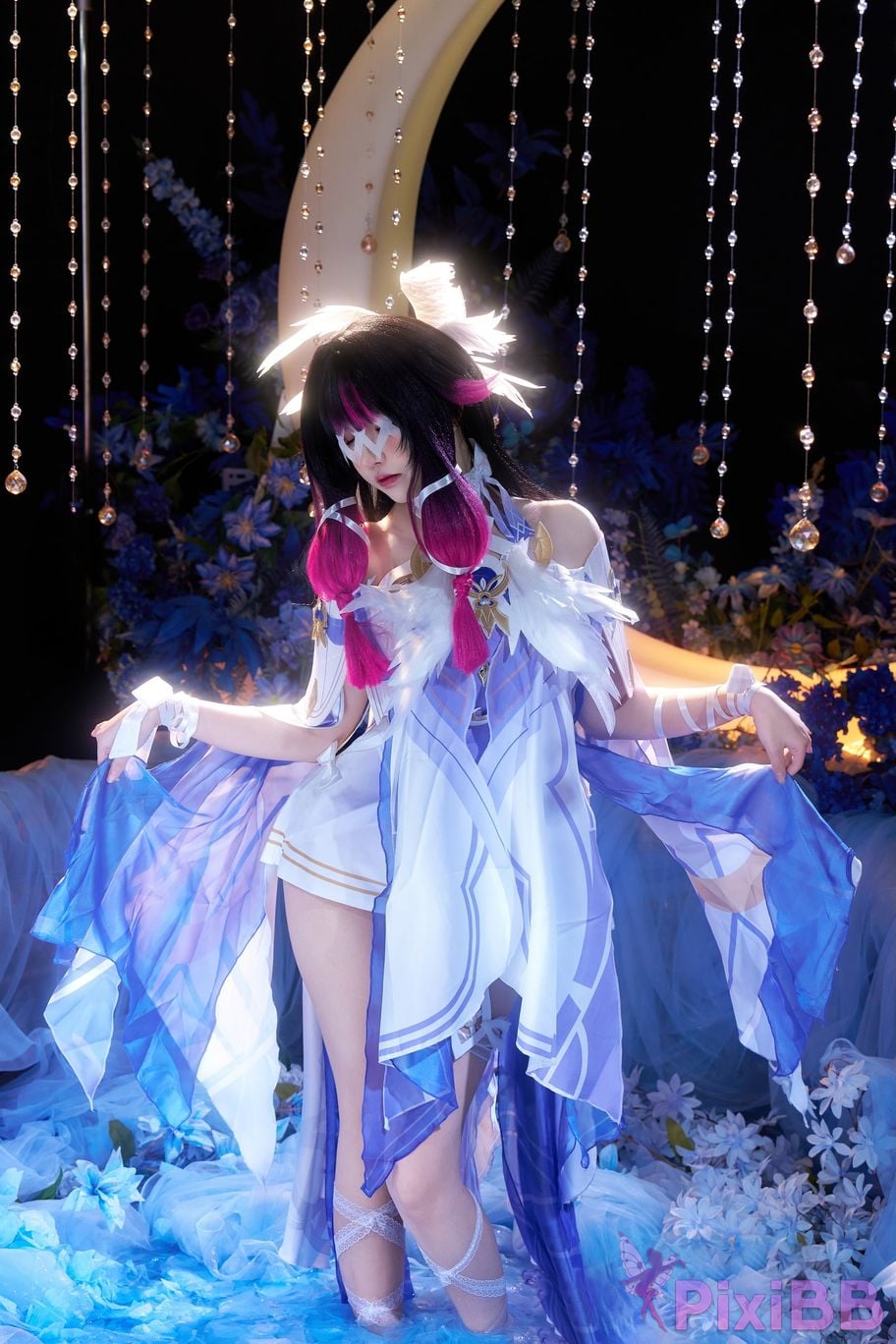 Cosplayer Axun kaOri Genshin Colombia Hippo Selenia PixiBB.COM 003