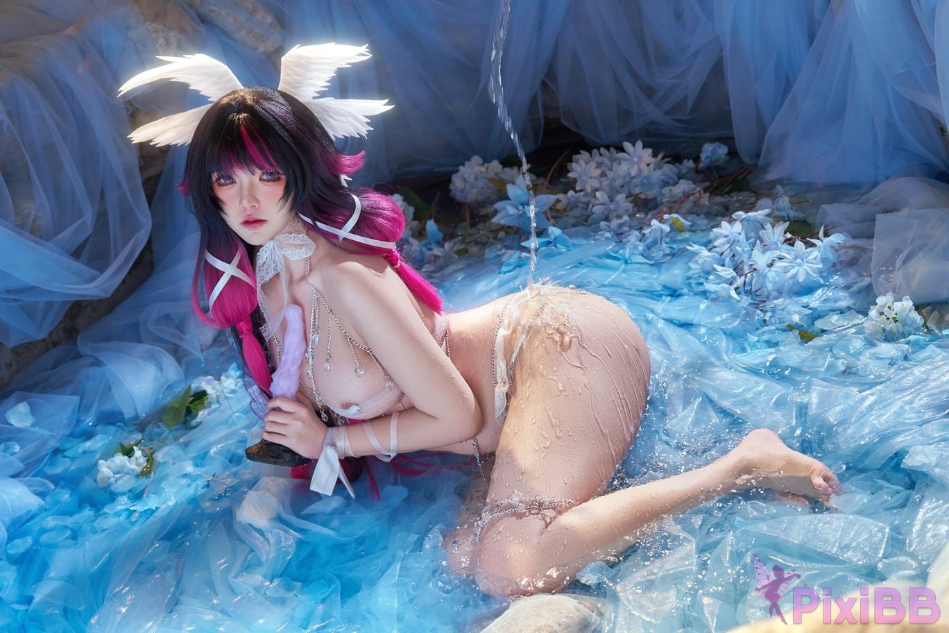 Cosplayer Axun kaOri Genshin Colombia Hippo Selenia PixiBB.COM 133