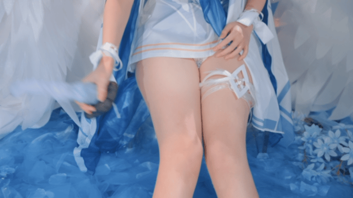 Cosplayer Axun kaOri Genshin Colombia Hippo Selenia PixiBB.COM 211