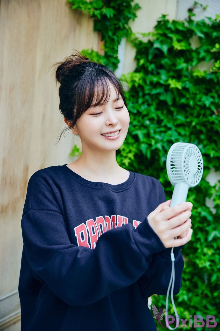Japanese Idol Kuno Hinano FRIDAY digital photo book I like it Vol.3 large volume 100 Cut super complete version PixiBB.COM 074