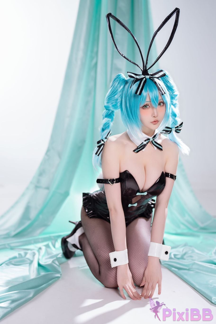 Cosplay Star of Hoshilily Hatsune Miku Bunny Girl PixiBB.COM 007