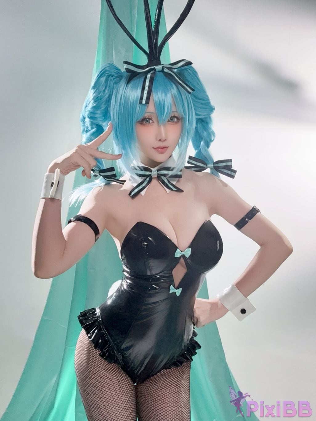 Cosplay Star of Hoshilily Hatsune Miku Bunny Girl PixiBB.COM 030