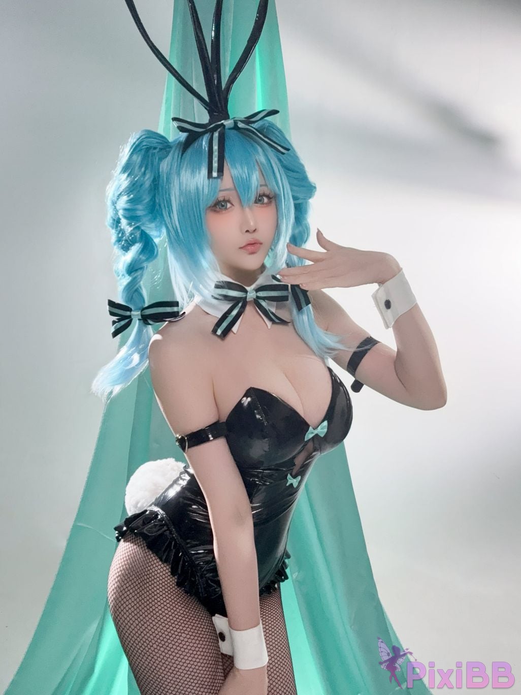 Cosplay Star of Hoshilily Hatsune Miku Bunny Girl PixiBB.COM 031