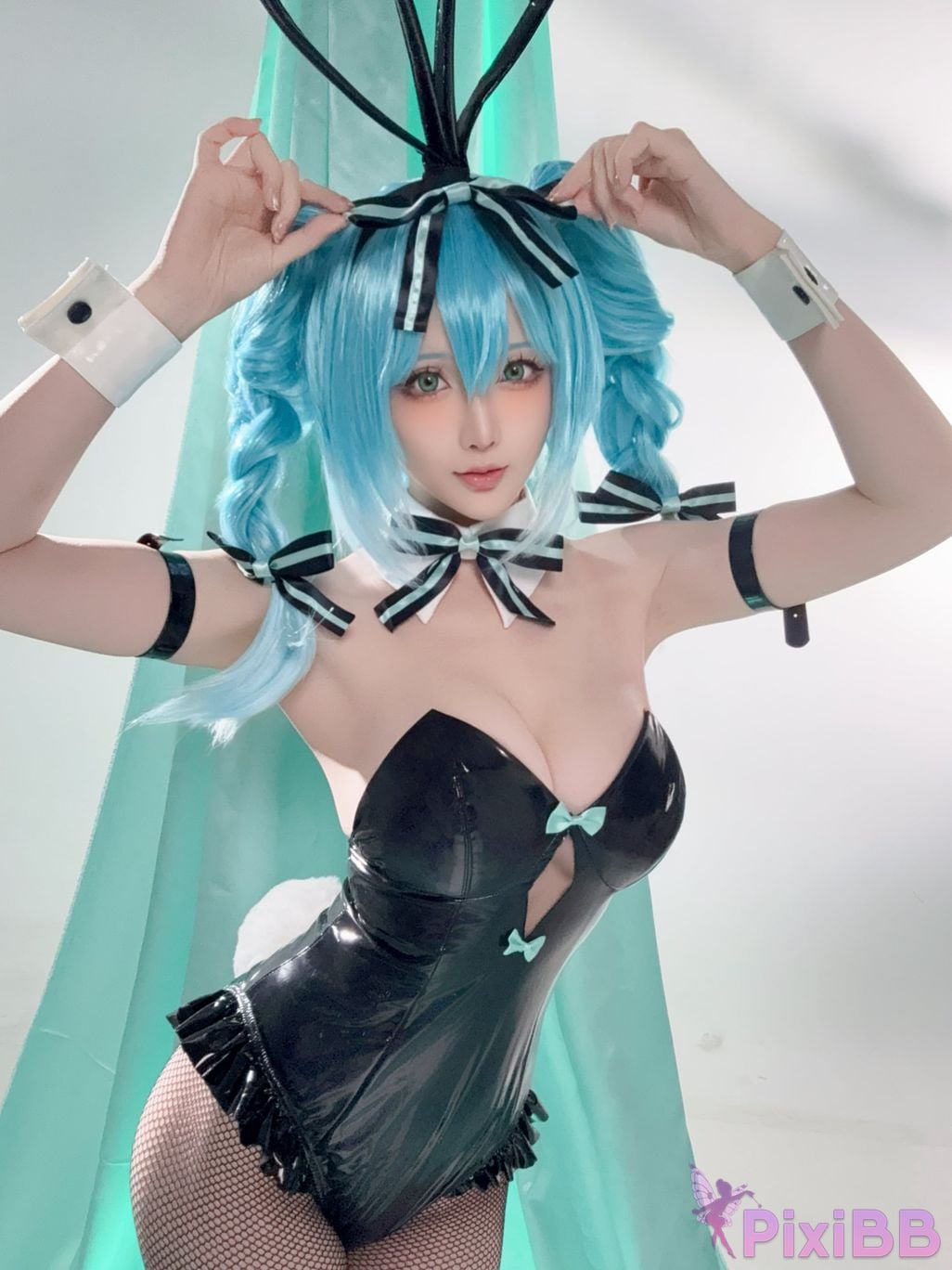 Cosplay Star of Hoshilily Hatsune Miku Bunny Girl PixiBB.COM 032