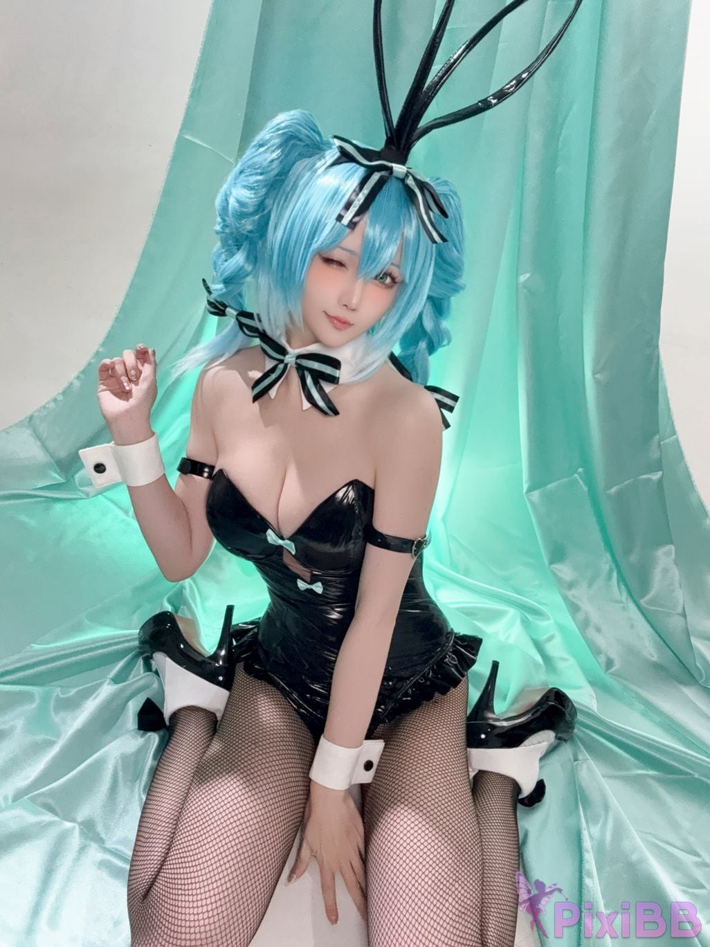 Cosplay Star of Hoshilily Hatsune Miku Bunny Girl PixiBB.COM 036