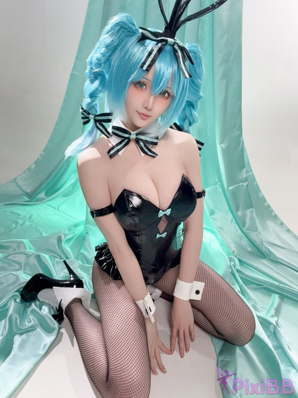 Cosplay Star of Hoshilily Hatsune Miku Bunny Girl PixiBB.COM 038