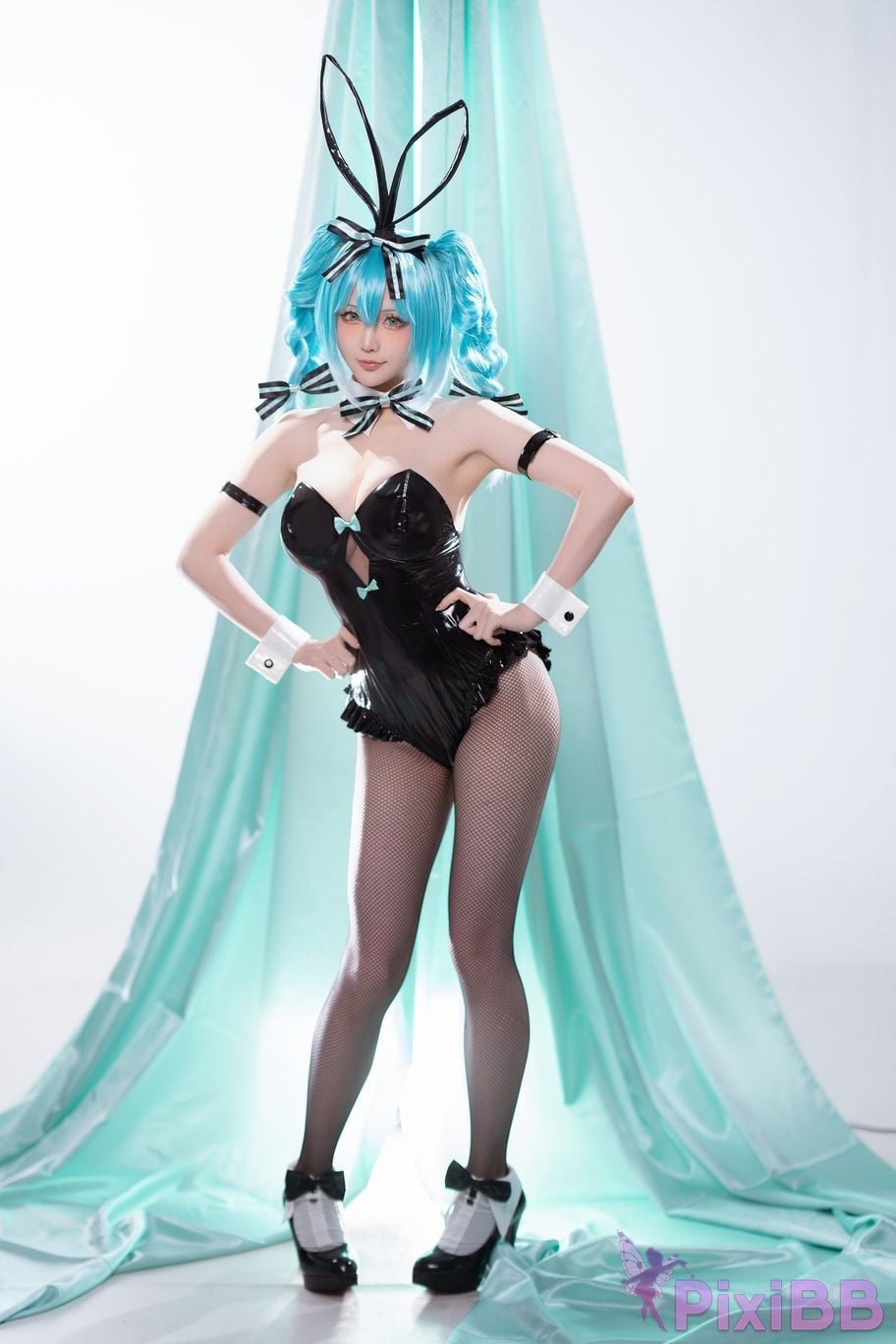 Cosplay Star of Hoshilily Hatsune Miku Bunny Girl PixiBB.COM 040