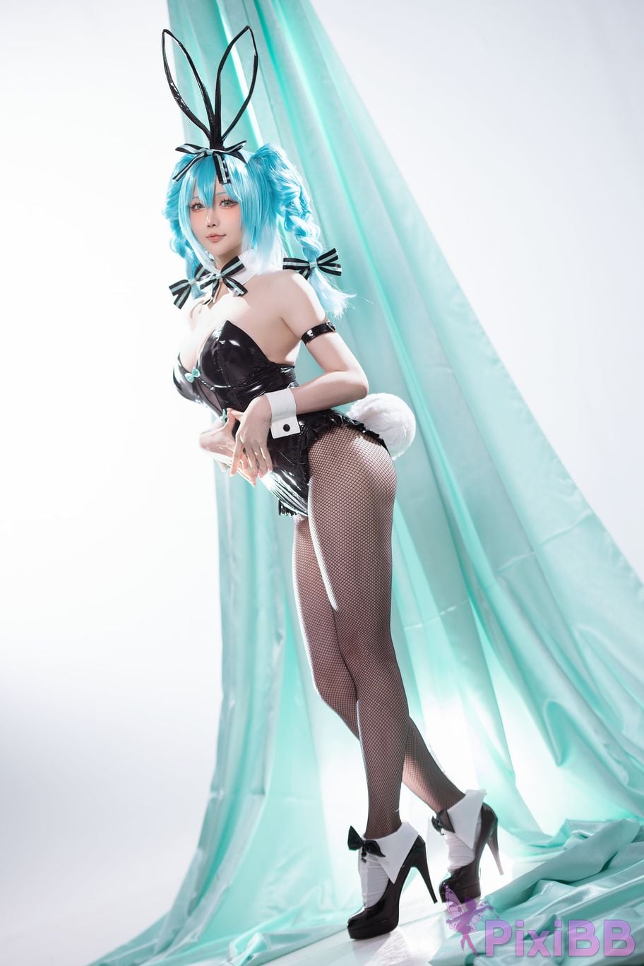 Cosplay Star of Hoshilily Hatsune Miku Bunny Girl PixiBB.COM 041