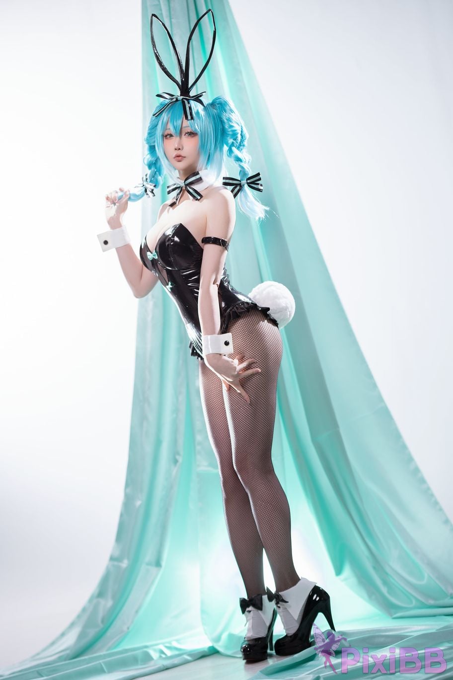 Cosplay Star of Hoshilily Hatsune Miku Bunny Girl PixiBB.COM 042