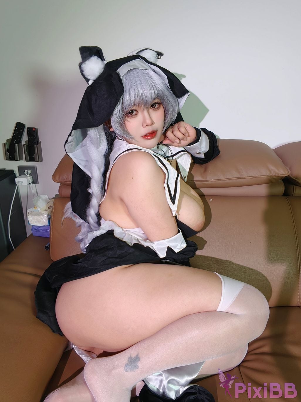 Cosplayer Kuzuo w Sister Alvina PixiBB.COM 008