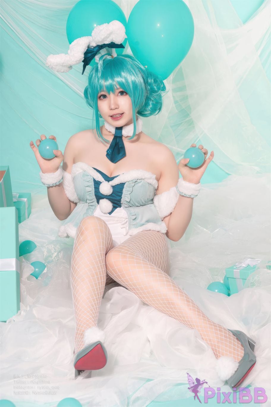 Coser Nyako PixiBB.COM 009