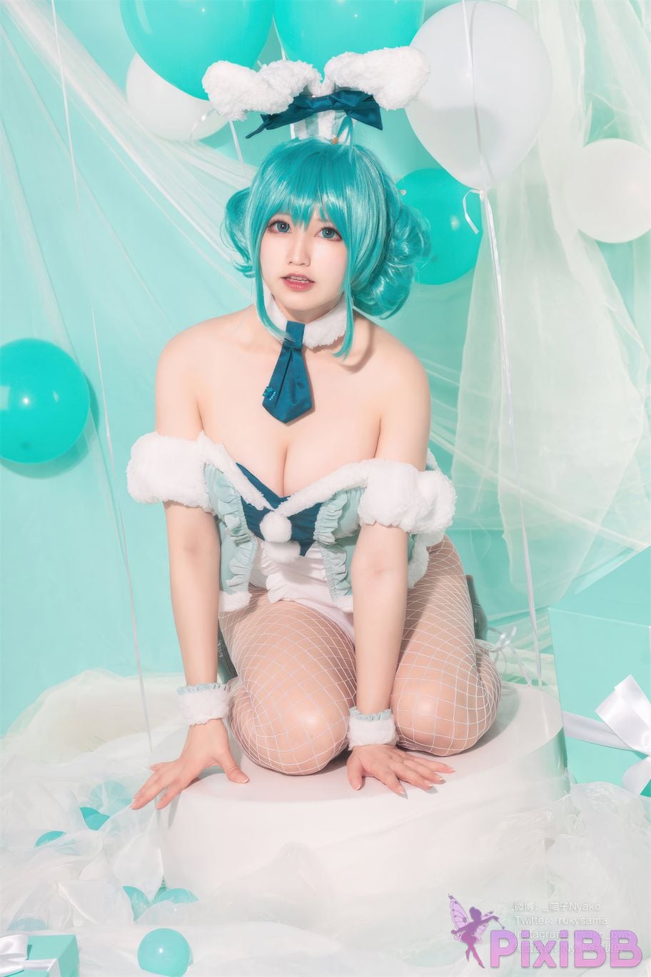 Coser Nyako PixiBB.COM 018