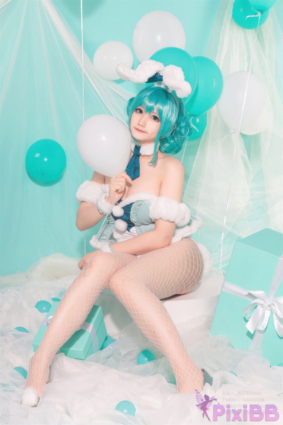 Coser Nyako PixiBB.COM 020
