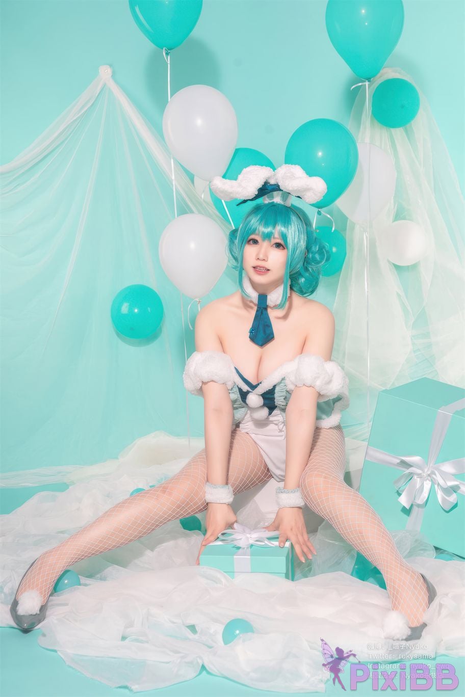 Coser Nyako PixiBB.COM 032
