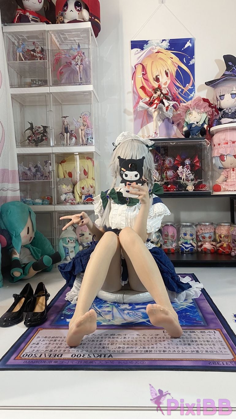 Cosplayer Shiraki Shirly Sakuya Izayoi PixiBB.COM 021