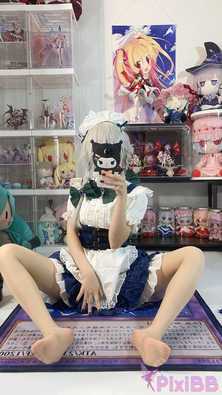 Cosplayer Shiraki Shirly Sakuya Izayoi PixiBB.COM 027