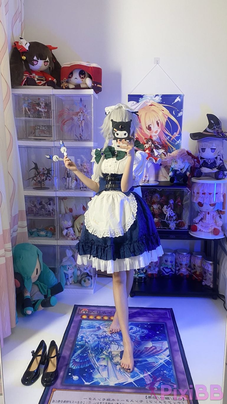Cosplayer Shiraki Shirly Sakuya Izayoi PixiBB.COM 035