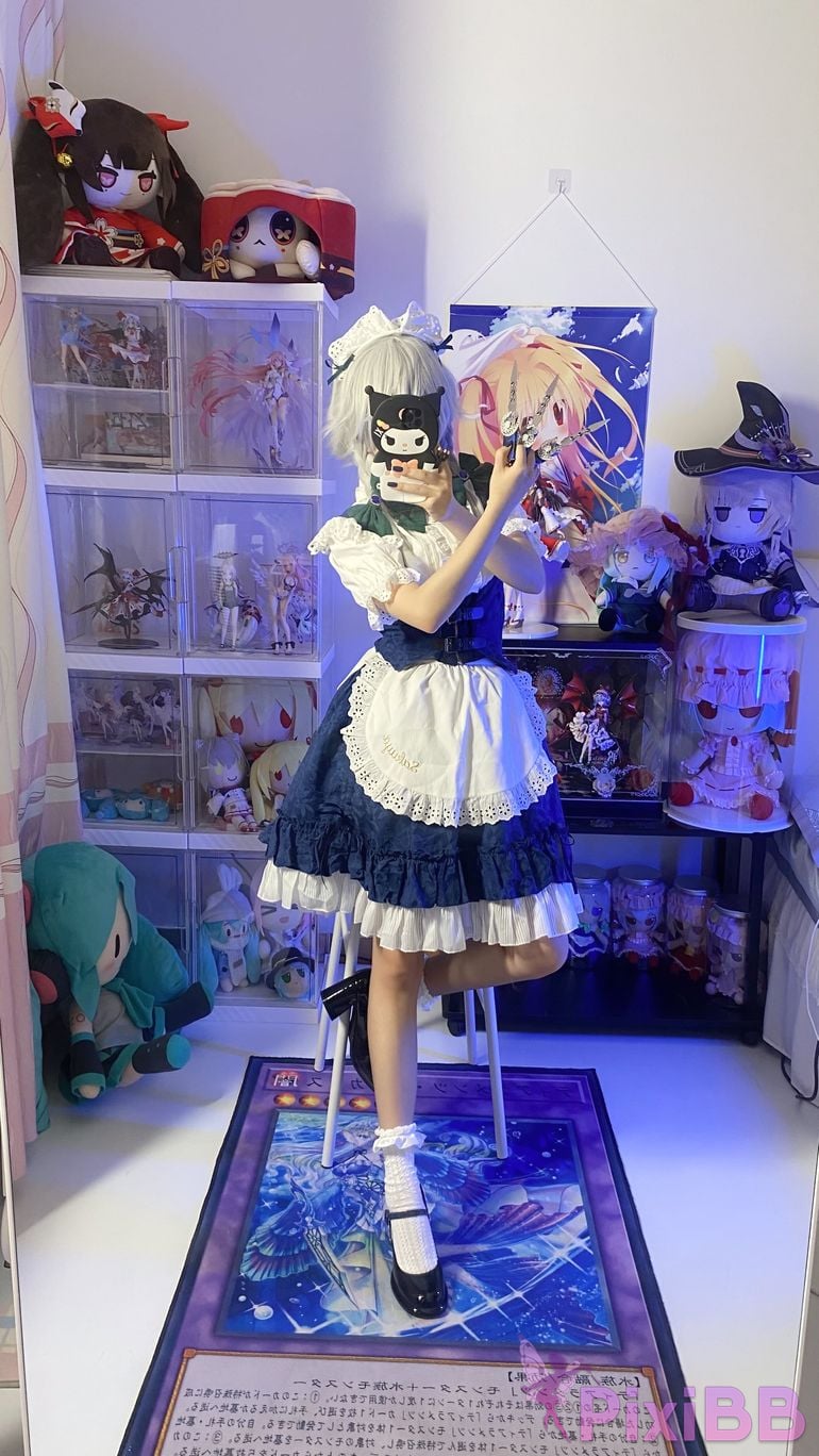 Cosplayer Shiraki Shirly Sakuya Izayoi PixiBB.COM 040