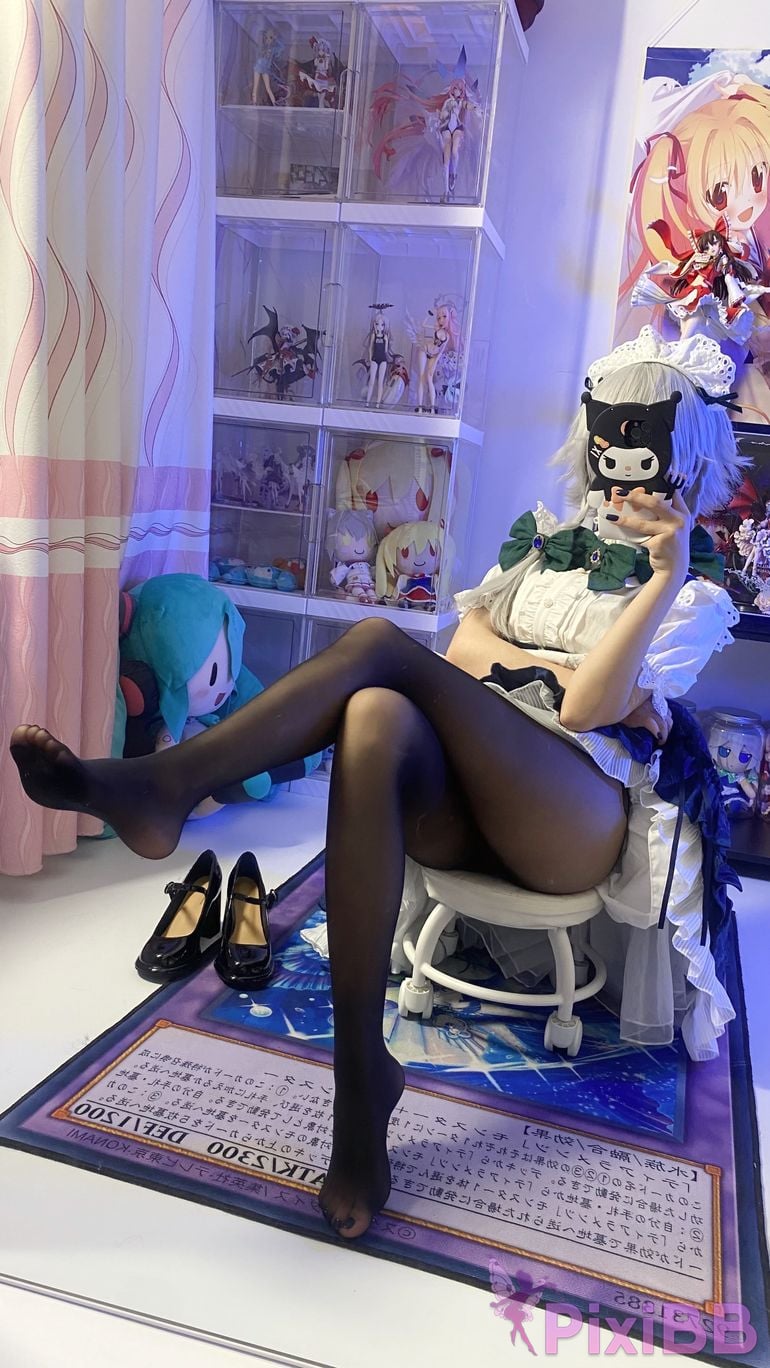 Cosplayer Shiraki Shirly Sakuya Izayoi PixiBB.COM 044