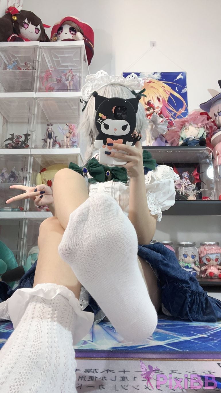 Cosplayer Shiraki Shirly Sakuya Izayoi PixiBB.COM 054