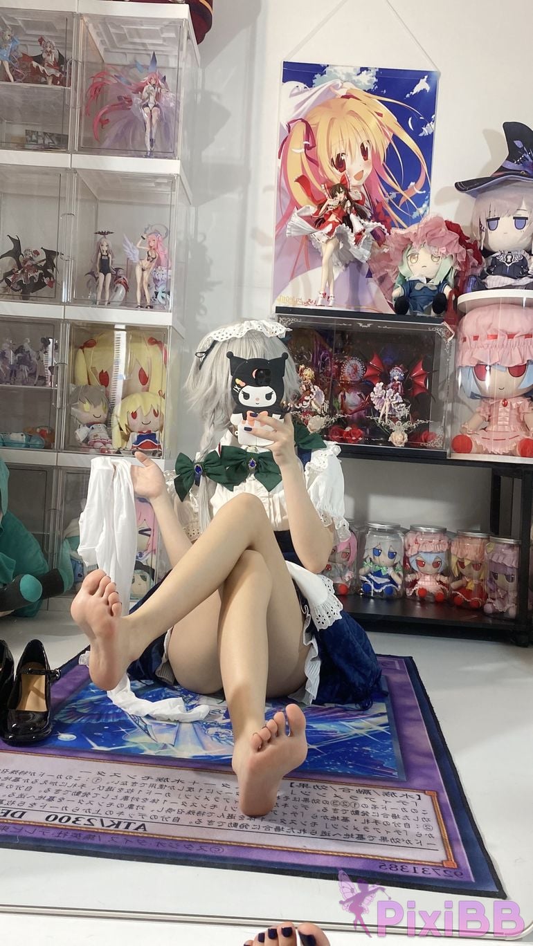 Cosplayer Shiraki Shirly Sakuya Izayoi PixiBB.COM 059