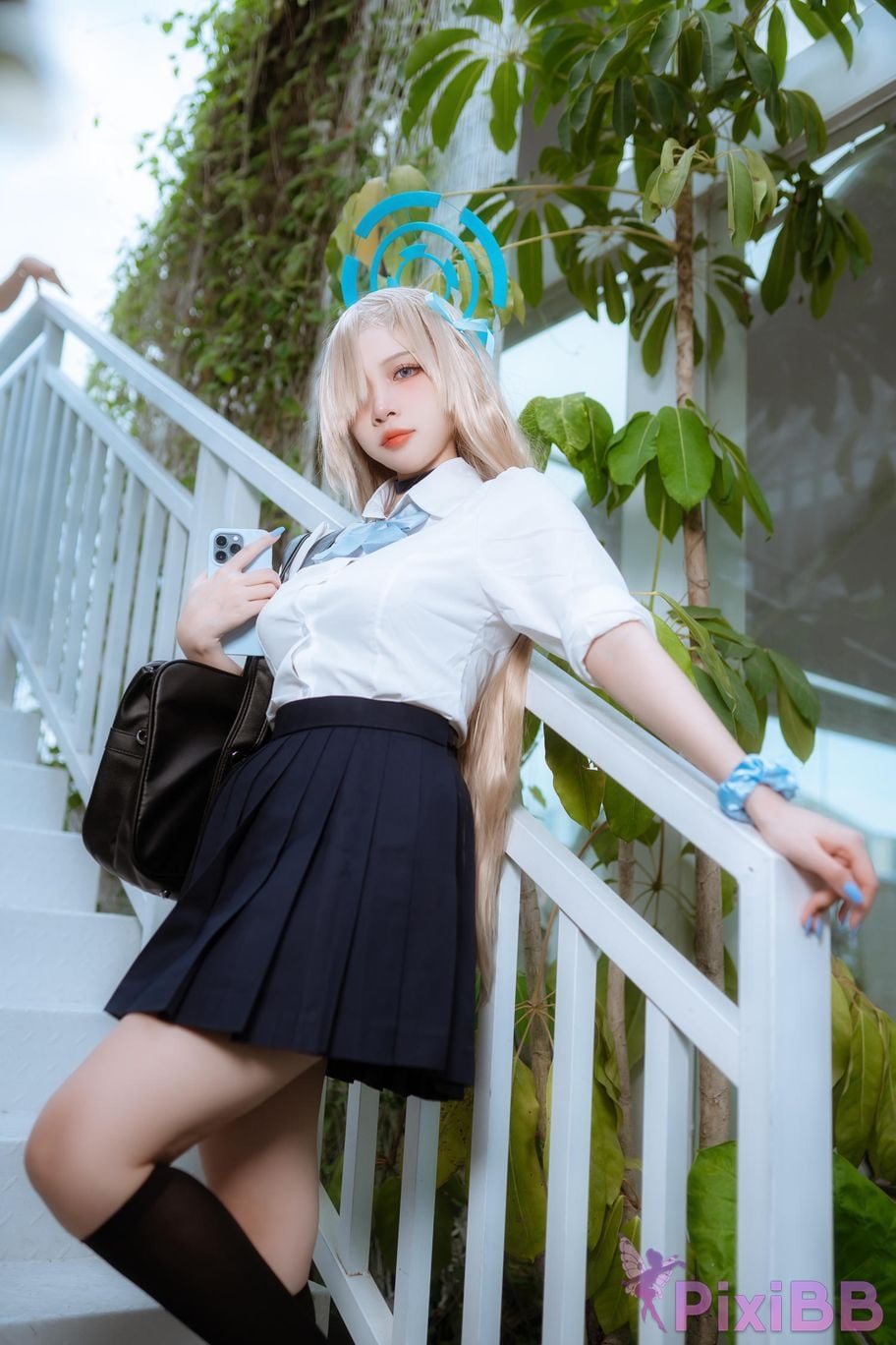 Cosplayer Second Assistant Nisa Azure Files Asuna Ichinomo student uniform PixiBB.COM 021