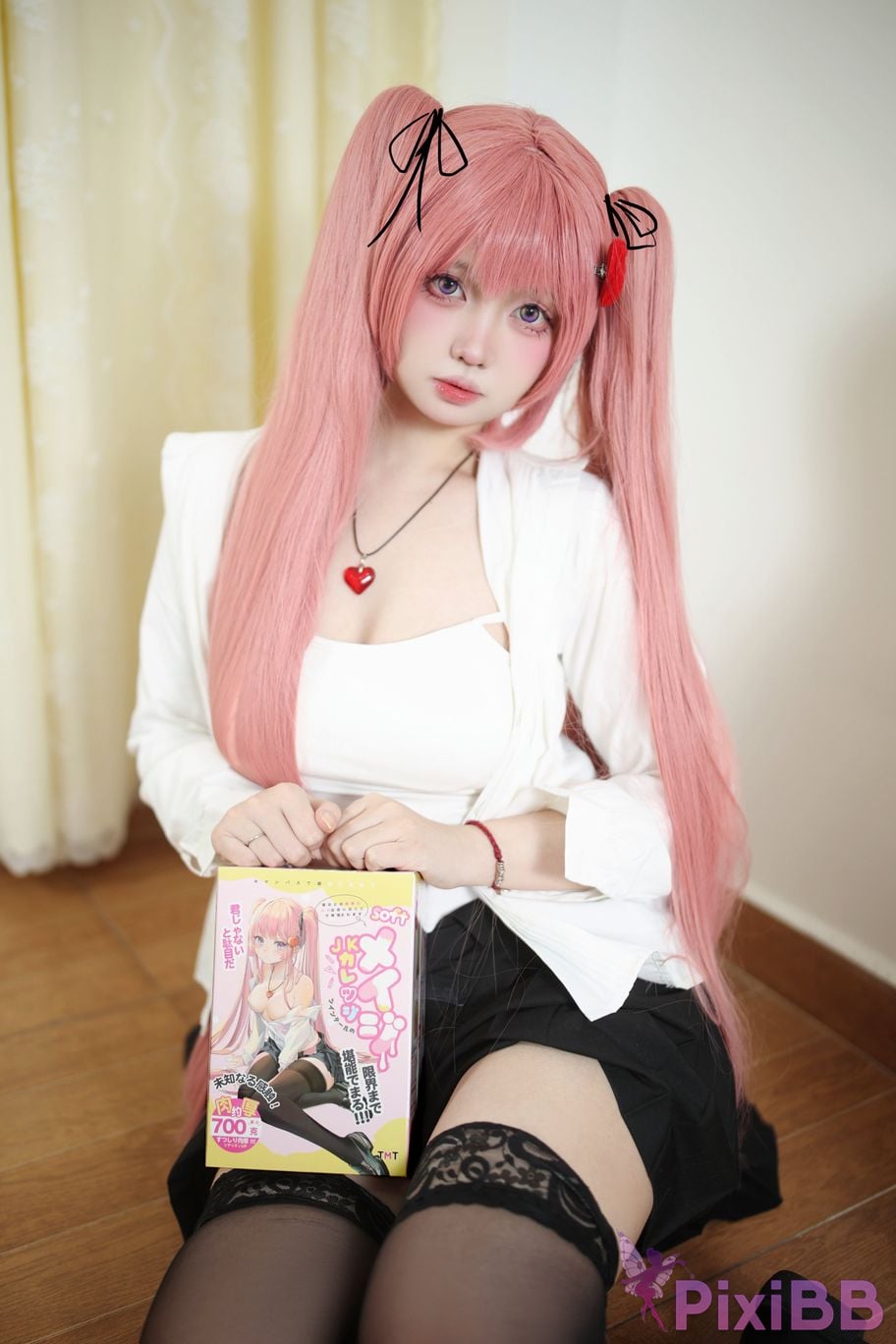 Cosplay Lausanne w Yizi Member exclusive schoolgirl yellow skirt PixiBB.COM 017