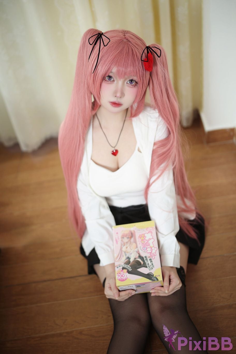 Cosplay Lausanne w Yizi Member exclusive schoolgirl yellow skirt PixiBB.COM 021