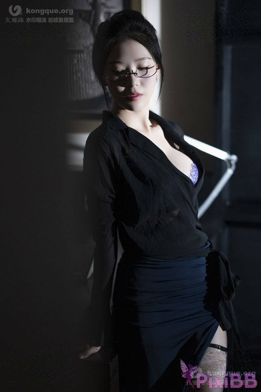 Cosplayer Dou Niang Li Shi secretary glasses girl PixiBB.COM 003