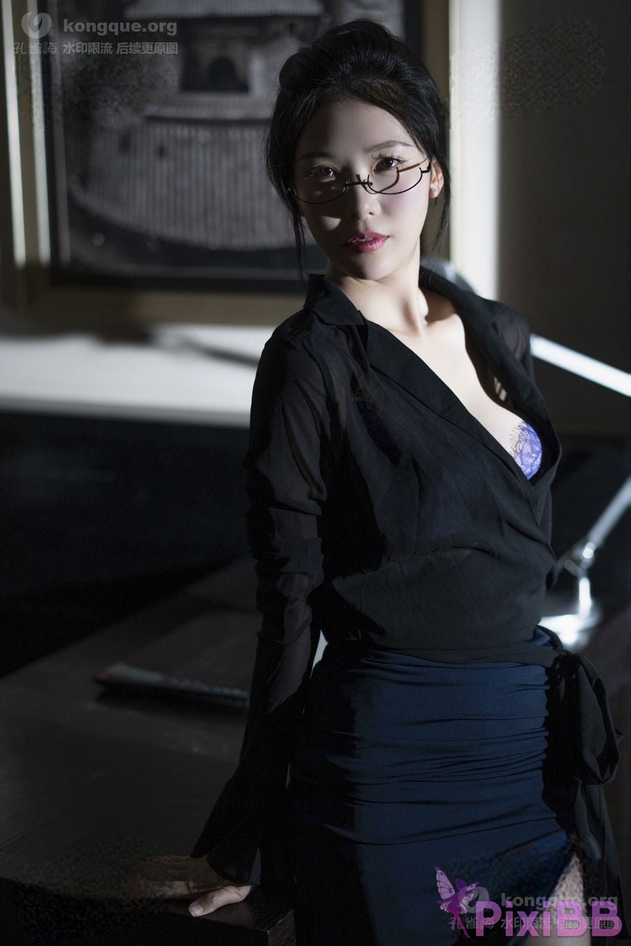Cosplayer Dou Niang Li Shi secretary glasses girl PixiBB.COM 004