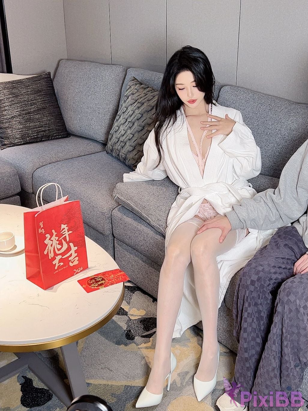 Coser Li Shi PixiBB.COM 003
