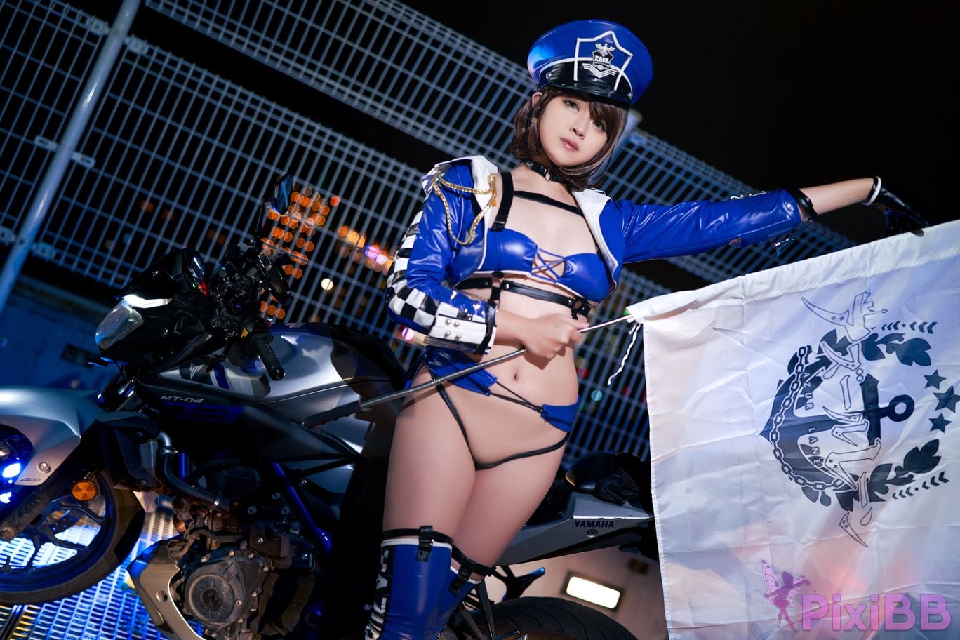 Hatori Sama Baltimore Finish Line Flagbearer (Azur Lane) PixiBB.COM