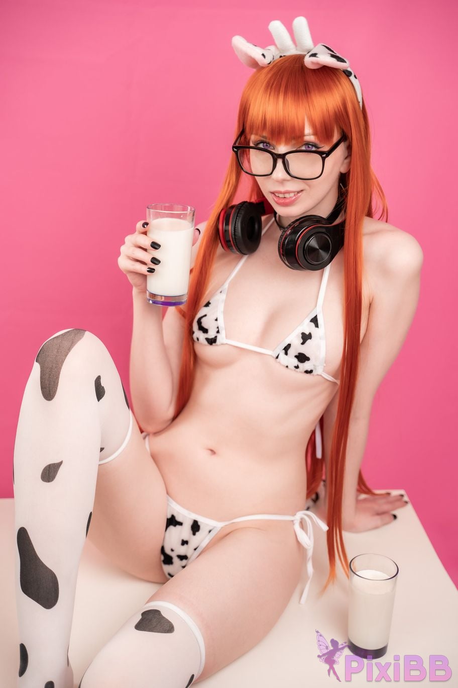 Victoria Lirell Futaba Sakura Cow PixiBB.COM 1
