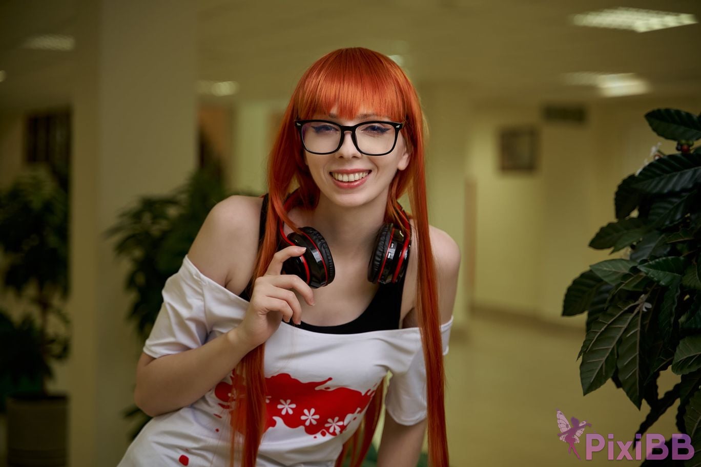 Victoria Lirell Futaba Sakura PixiBB.COM 3