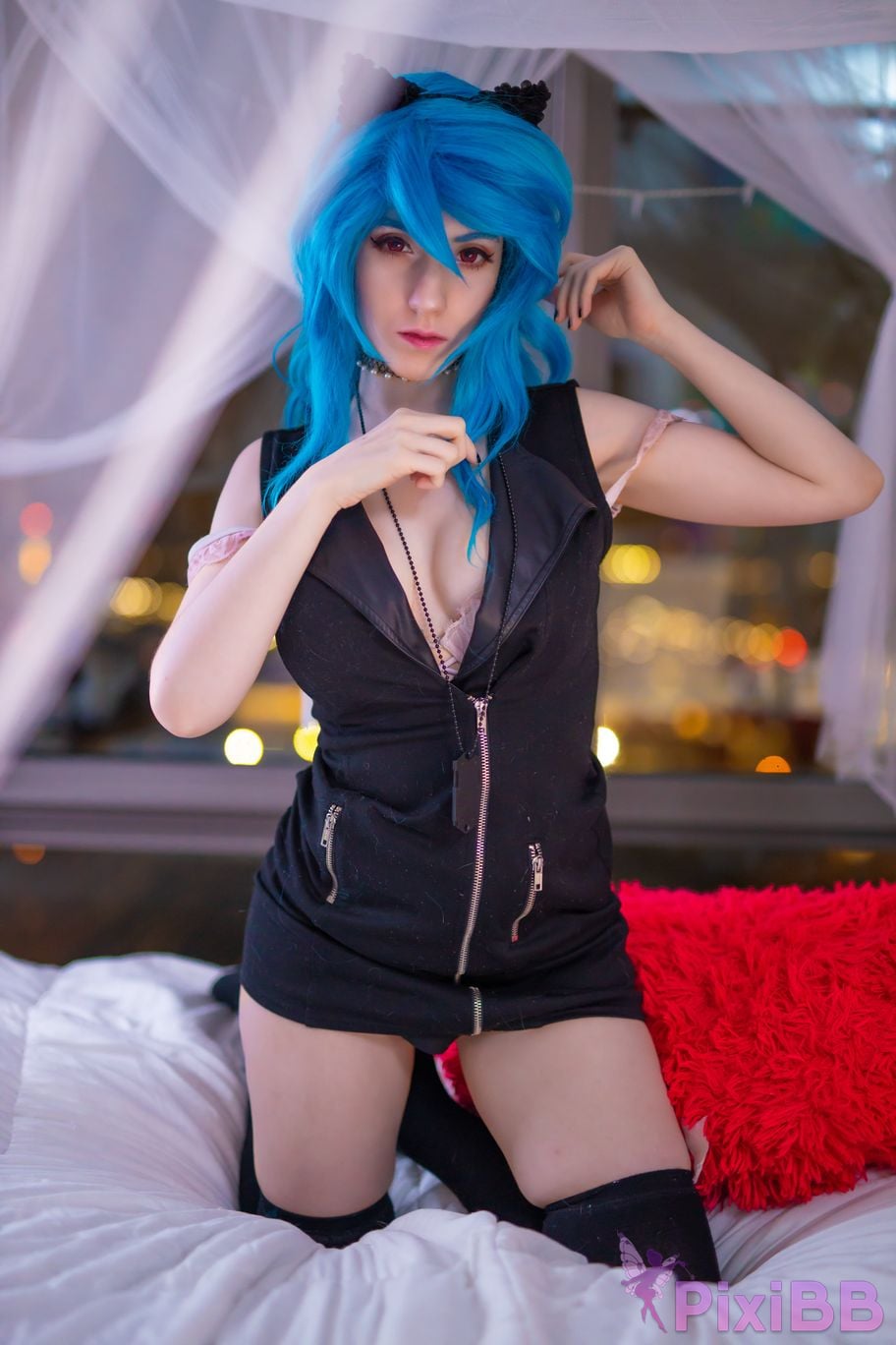 Lana Rain Classy Bedroom PixiBB.COM 24