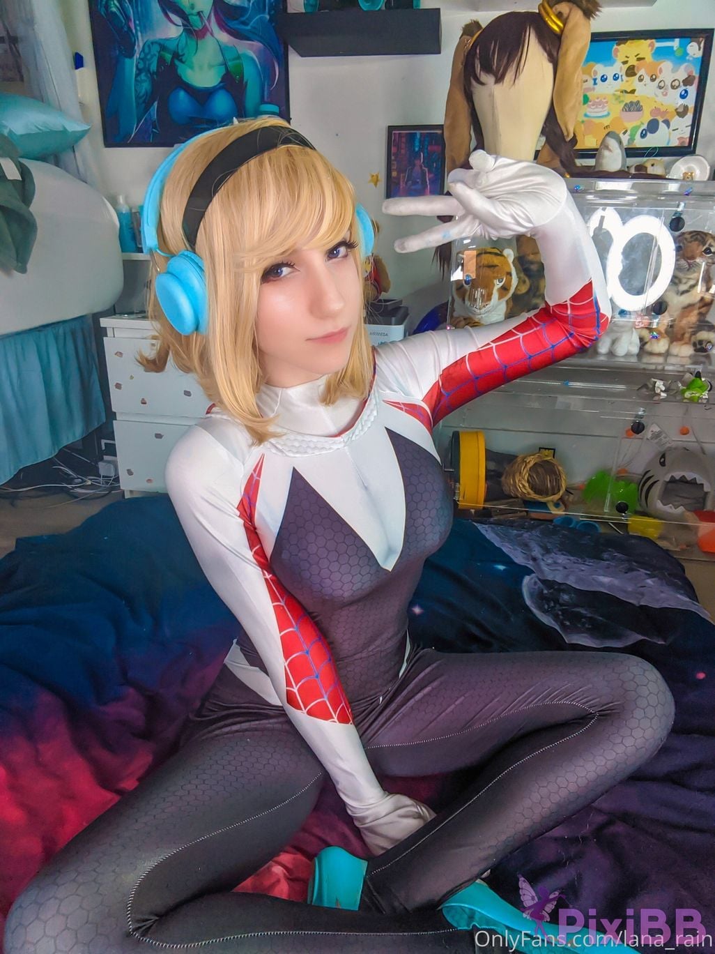 Lana Rain Spider Gwen PixiBB.COM 14