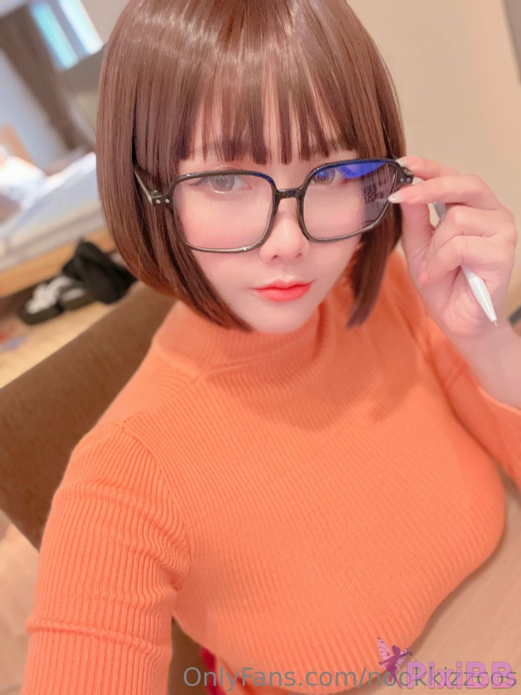 Nookkizz Velma Dinkley PixiBB.COM 4