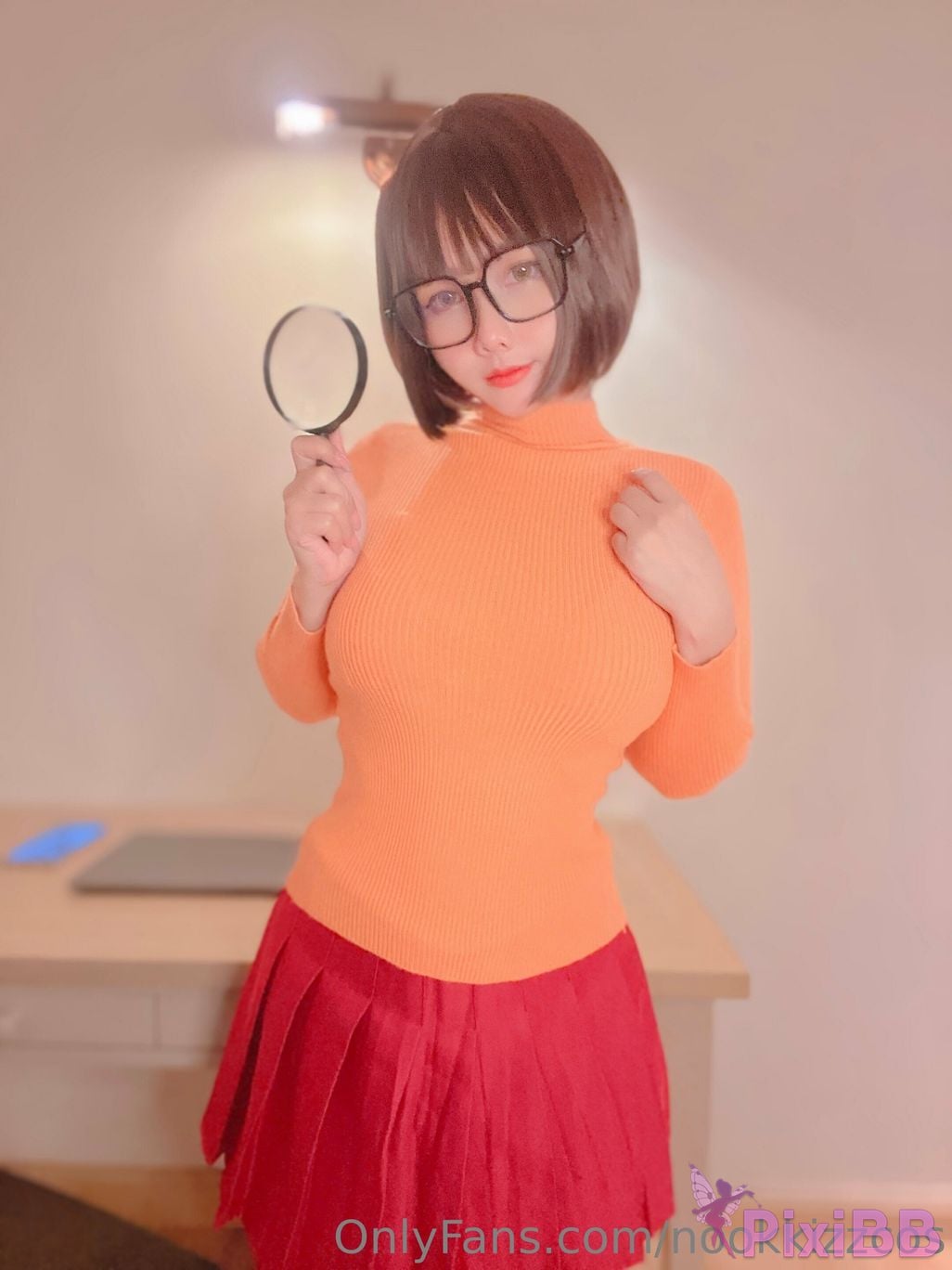 Nookkizz Velma Dinkley PixiBB.COM