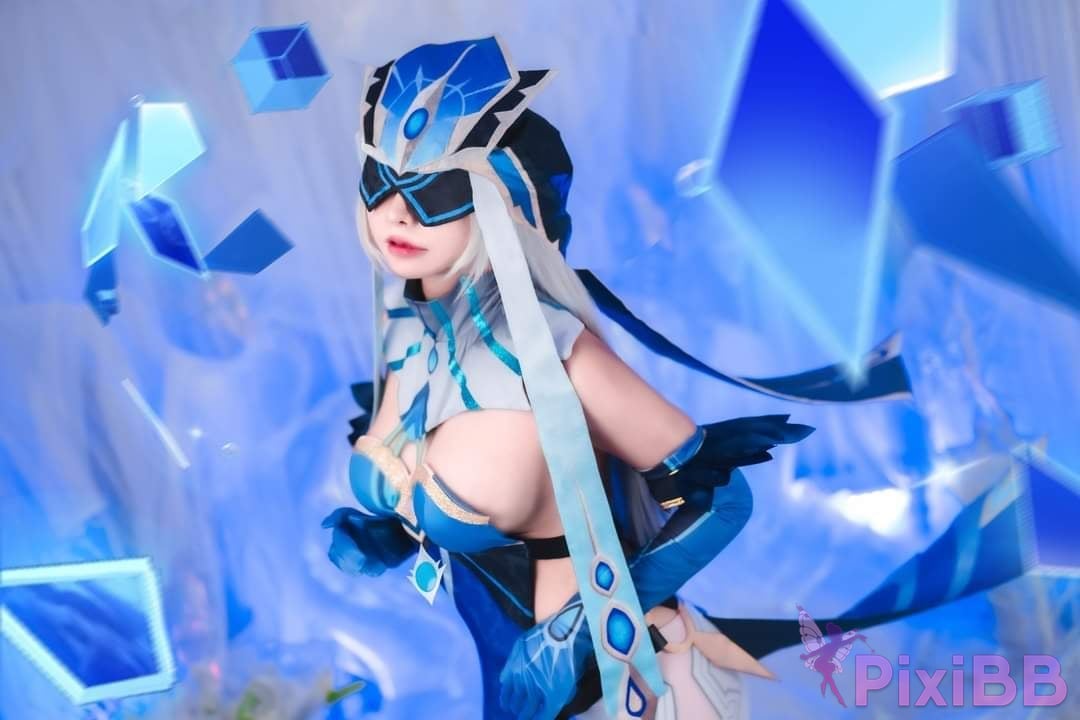 Meenfox Mirror Maiden (Genshin Impact) PixiBB.COM