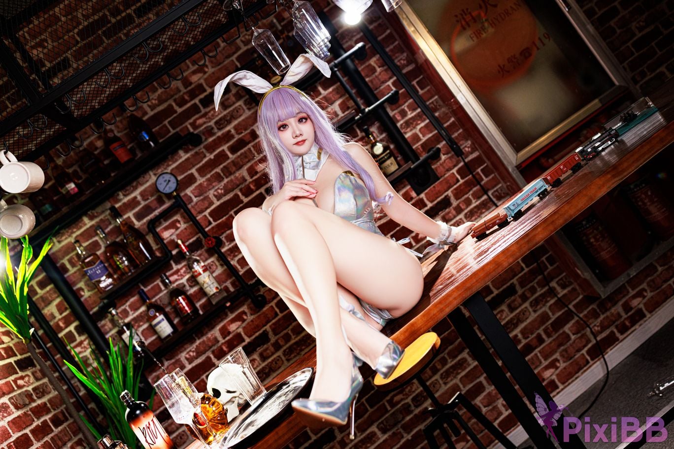 Cosplayer A Xuexue plymouth bunnies PixiBB.COM 017