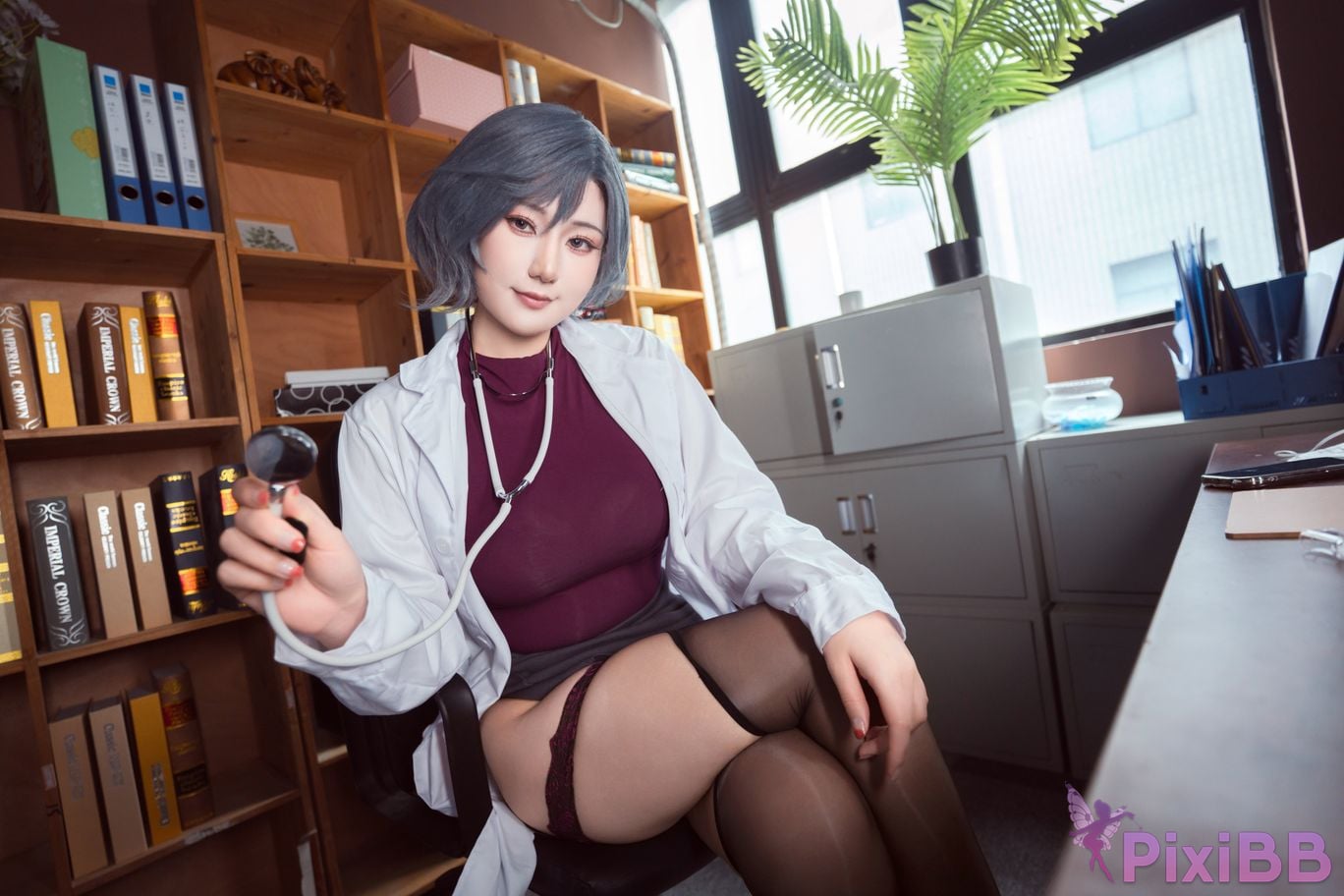 Cosplayer Xinglan is Lanlan and her name Lanmei. Disqualified doctor in the health room PixiBB.COM 004