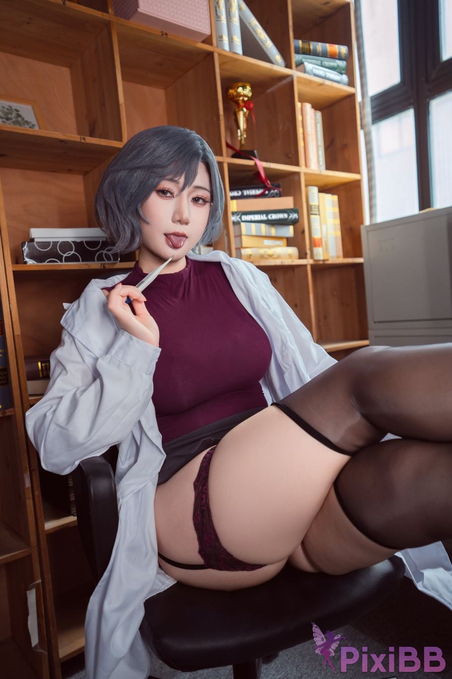 Cosplayer Xinglan is Lanlan and her name Lanmei. Disqualified doctor in the health room PixiBB.COM 012