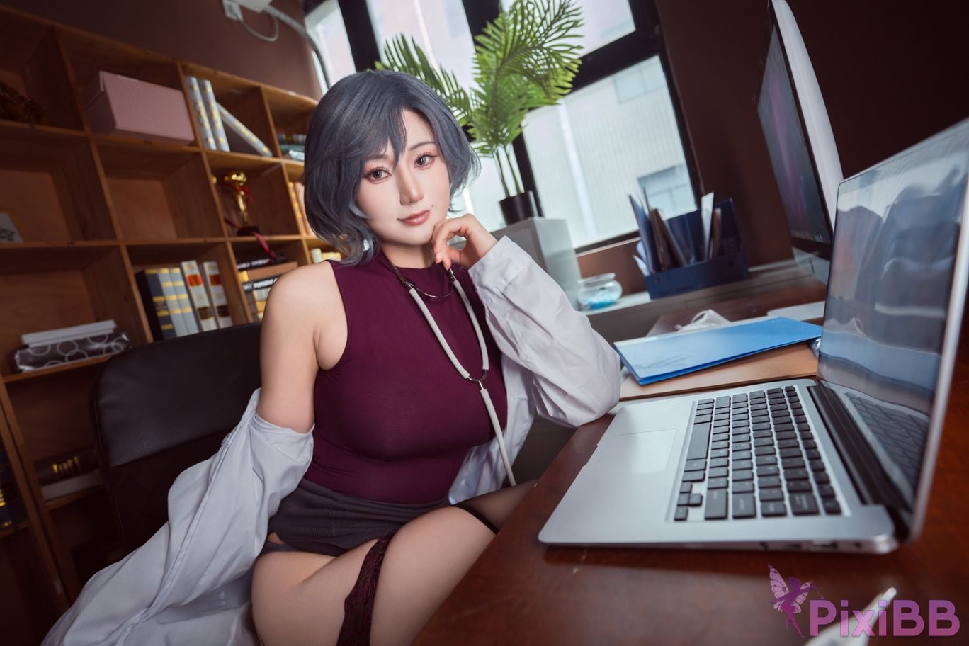 Cosplayer Xinglan is Lanlan and her name Lanmei. Disqualified doctor in the health room PixiBB.COM 018