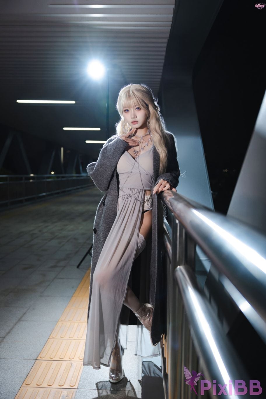 Cosplayer Qiqi be good cinderella Cinderella fan evening dress PixiBB.COM 034