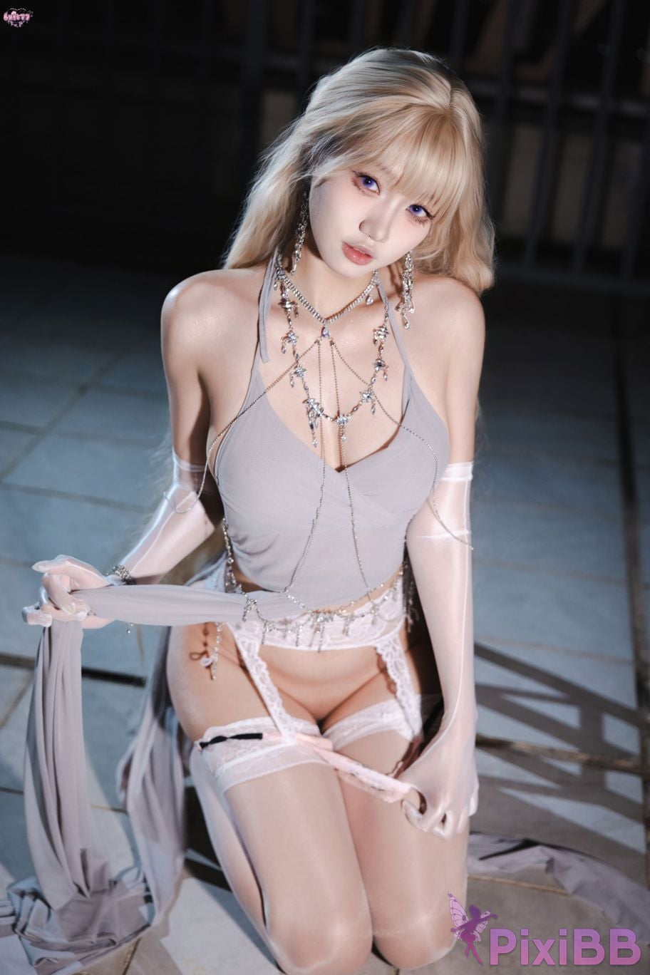Cosplayer Qiqi be good cinderella Cinderella fan evening dress PixiBB.COM 073